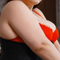 NextDoorCurvy Adlı Modelin Avatarı