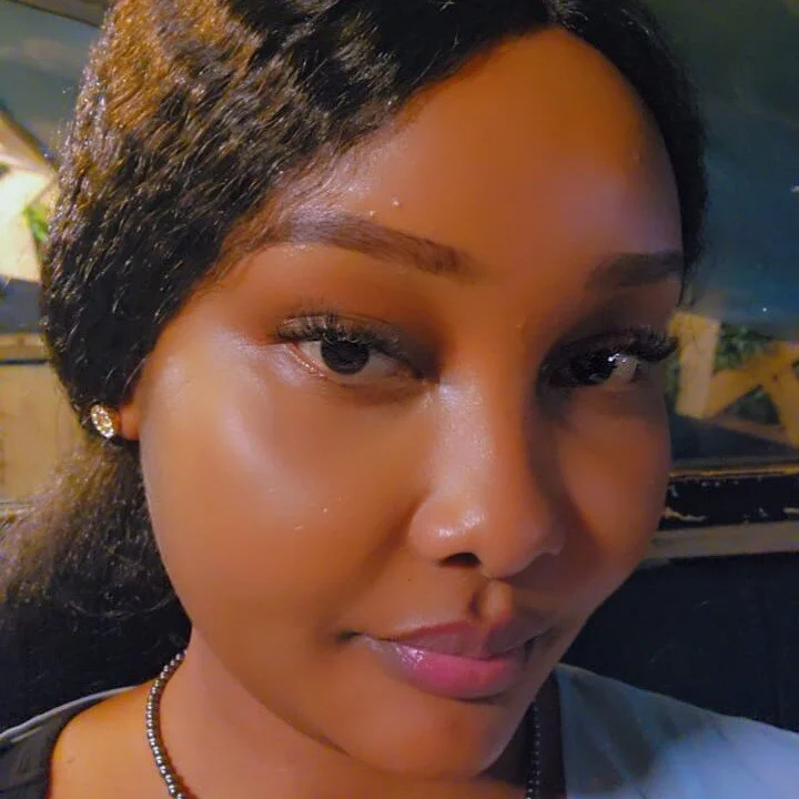 Prettylovez profile photo