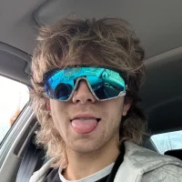 Queenklol's Profile Pic
