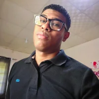 July_king's Profile Pic