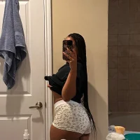 skyeisbae's Avatar Pic