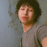sajelo-'s Profile Pic
