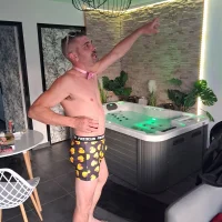 vallamis's Profile Pic