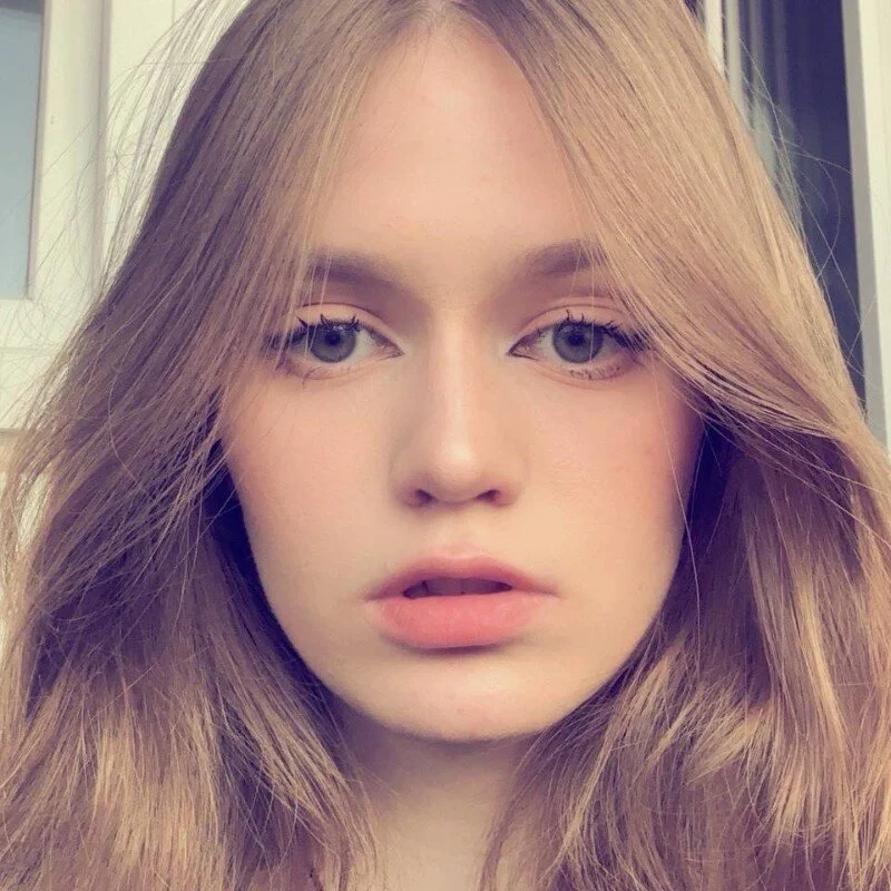 AmeliaDervis Stripchat profile image