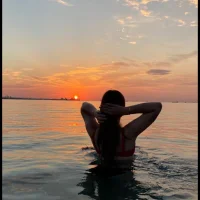 Gambar Profil roxe_topless