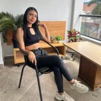 Kathia99's Profile Pic
