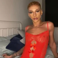 mixedracedbottom_'s Profile Pic
