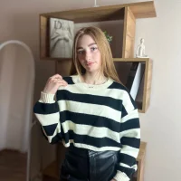 AnnisDevall's Profile Pic