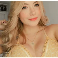 Rose_and_Ninna's Avatar Pic