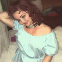 delilabelle's Profile Pic