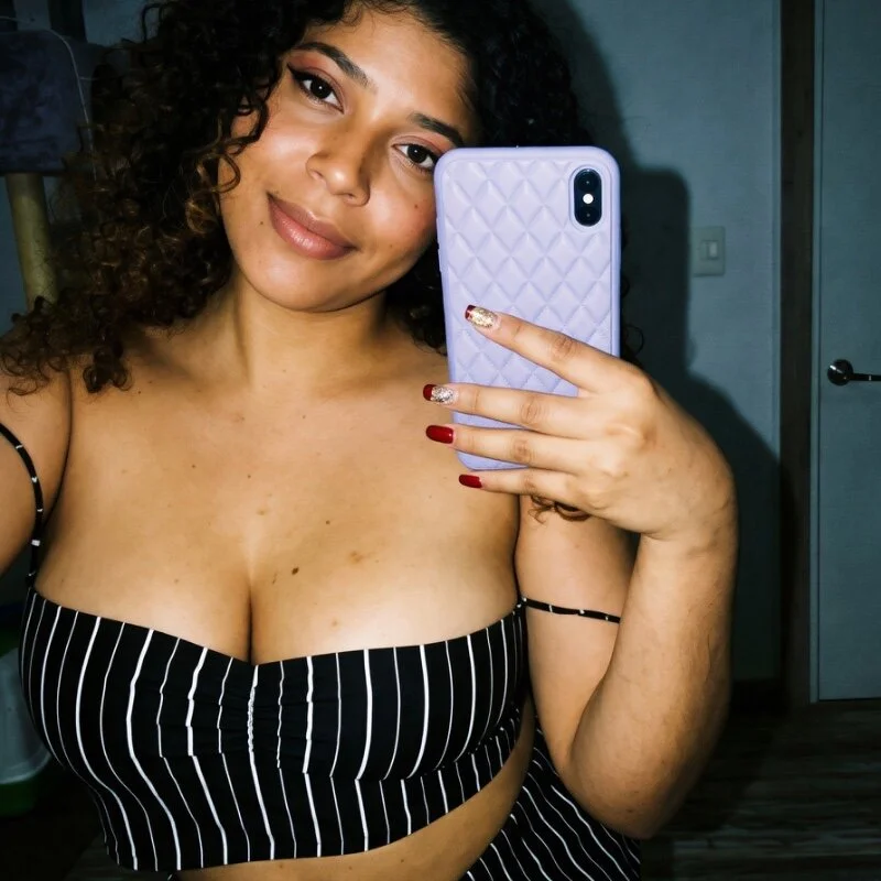 Lilybrunette_