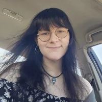 lunashae's Profile Pic