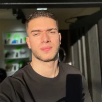 eithann14's Profile Pic