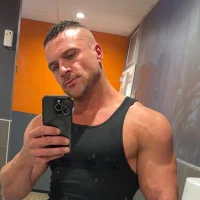 Mikeking9494's Profile Pic