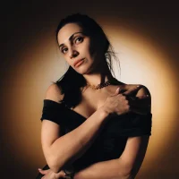 LovelyBeatrice 头像图片