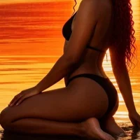 lil_tease Adlı Modelin Avatarı