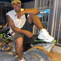 Big_5467 এর প্রোফাইল ছবি