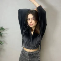LynneDark's Profile Pic
