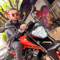 Ian_Valenti's Avatar Pic