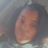 Blueeworldd's Profile Pic