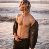 zeta_tgn 的个人资料图片