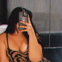 Anshika_369's Avatar Pic