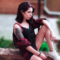 Mariella_Corradi Φωτ, Προφίλ
