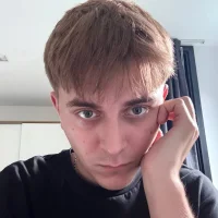 תמונת פרופיל של uwucutieboy