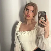 loveislilly's Profile Pic