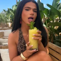 Slika avatara modela ArabellaUK