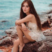 Naughtygirlintown's Avatar Pic