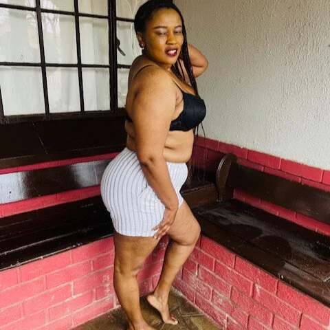 YELLOWBUTERCREAM profile photo