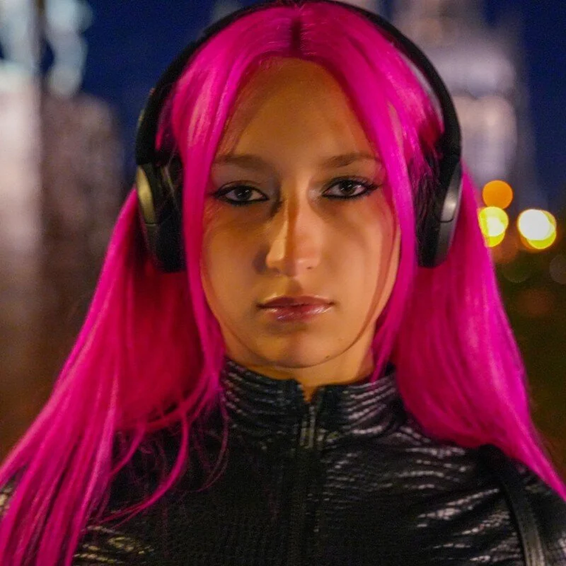 lexi-red