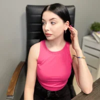 LorenaVill's Profile Pic