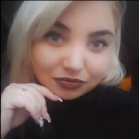 White_Pamella Poză de profil