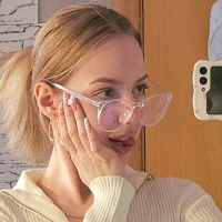 velvvetem's Profile Pic