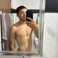 gat2300's Profile Pic