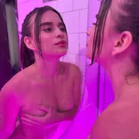 esmeraldaroyce webcam model