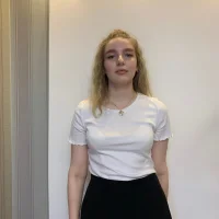 JuneMeddyi의 프로필 사진