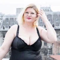 รูปโปรไฟล์ของ Yunahottymilf