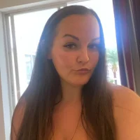 CurvaceousCourtneyUK's Profile Pic
