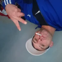 Robson22cmmmm's Profile Pic