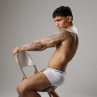 muscle_boyhorny 頭像圖片