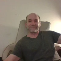 SLUT_LVR8's Profile Pic