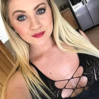 allywatts 的个人资料图片