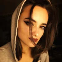 KimberlyLake Φωτ, Προφίλ