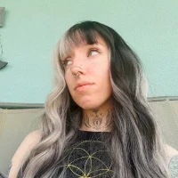 Monsterbabe19's Avatar Pic