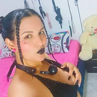 Danideluxe webcam model