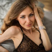 Ảnh đại diện của Crystalique