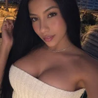 Evelyndoll9's Profile Pic